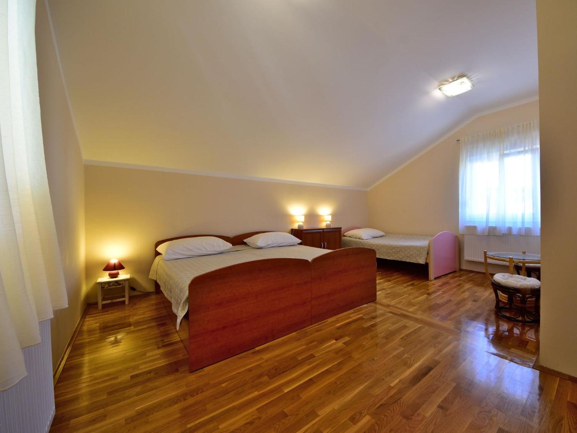 Apartment Olga-5 By Interhome Banjol Extérieur photo